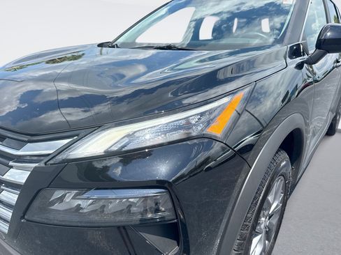 Used 2026 Nissan Rogue SV AWD/4WD image 10