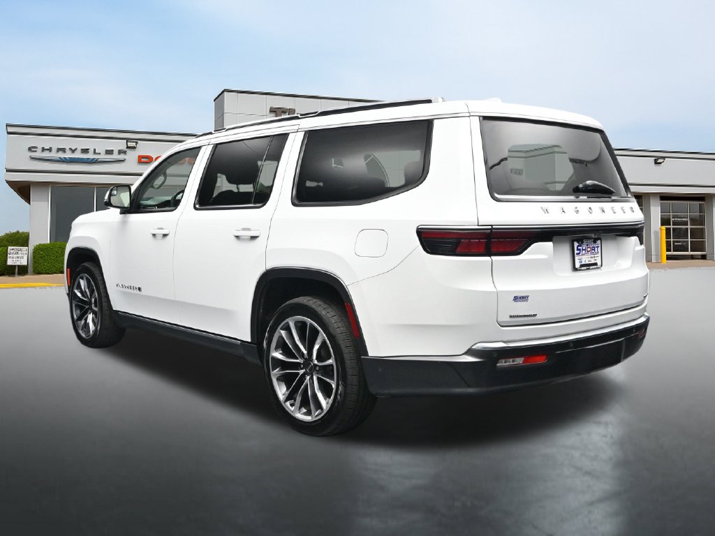 Used 2022 Jeep Wagoneer Series III w/ Premium Group I AWD/4WD image 3
