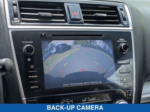 Used 2018 Subaru Outback 2.5i Premium AWD/4WD image 22