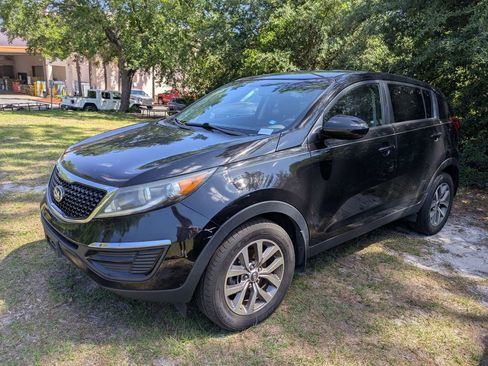 Used 2015 Kia Sportage LX FWD image 4