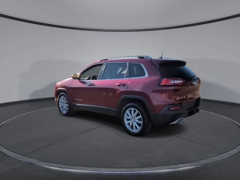 Used 2016 Jeep Cherokee Limited image 6