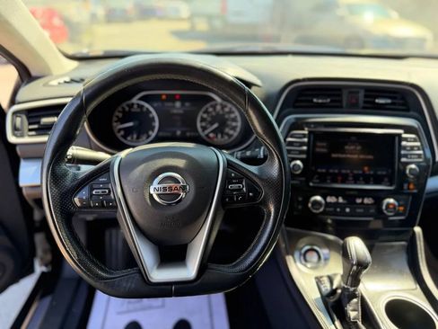 Used 2021 Nissan Maxima 3.5 SV w/ Floor Mat Group FWD image 47