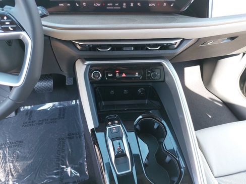 New 2026 Audi Q5 Premium Plus AWD/4WD image 22