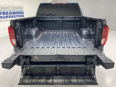 Used 2022 GMC Sierra 1500 SLE AWD/4WD image 22