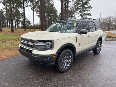 Used 2024 Ford Bronco Sport Badlands w/ Premium Package image 6
