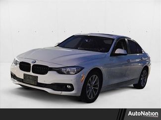 Used 2017 BMW 320i Sedan image 1