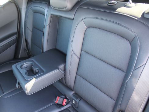 New 2026 Chevrolet Equinox LT image 44