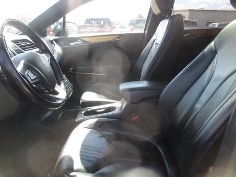 Used 2015 Lincoln MKC AWD w/ Equipment Group 101A Select image 12