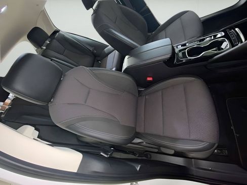 Used 2023 Buick Envision Preferred AWD/4WD image 18