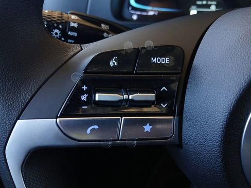 New 2026 Hyundai Elantra SE FWD image 16