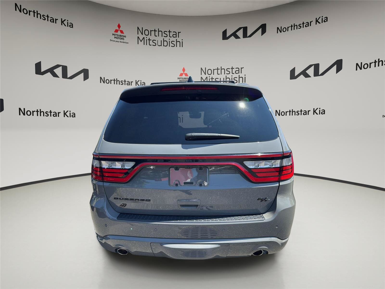 Used 2023 Dodge Durango R/T AWD/4WD image 6