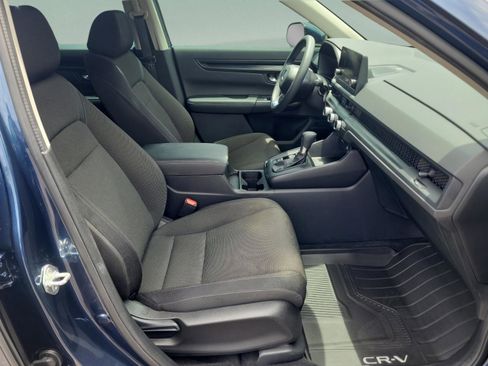 Used 2024 Honda CR-V LX image 17