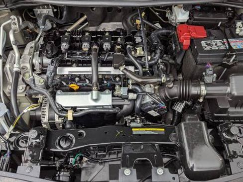 Used 2025 Nissan Versa SV FWD image 30