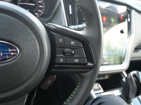Certified 2025 Subaru Outback Onyx Edition AWD/4WD image 19