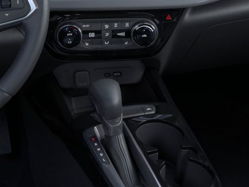 New 2026 Chevrolet Trax LT image 23