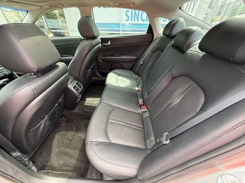 Used 2018 Kia Optima EX w/ Premium Package FWD image 29