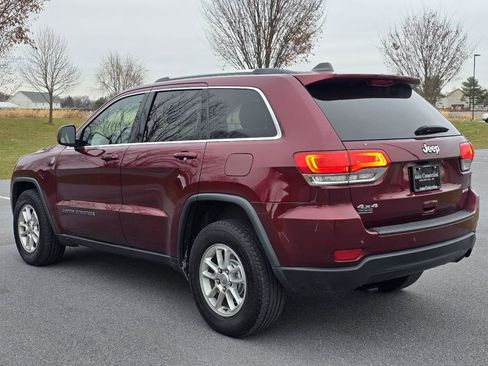 Used 2018 Jeep Grand Cherokee Laredo image 6