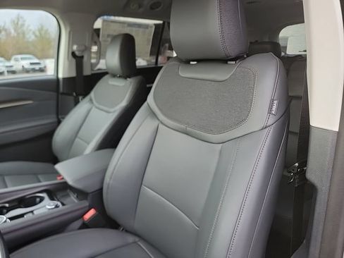 New 2025 Ford Explorer Active w/ Active Comfort Package AWD/4WD image 22