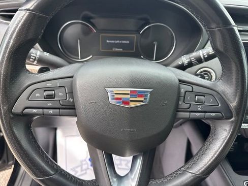 Used 2019 Cadillac XT4 Sport w/ Enhanced Visibility Package FWD image 15