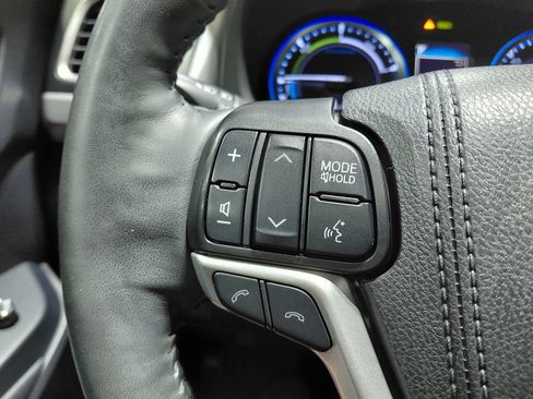 Used 2019 Toyota Highlander Limited Platinum AWD/4WD image 46
