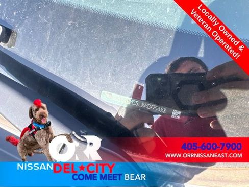 Used 2024 Buick Encore GX Preferred w/ Comfort Package FWD image 2