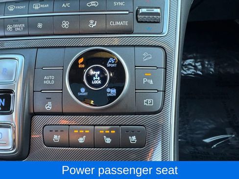 Certified 2022 Hyundai Santa Fe Limited image 28