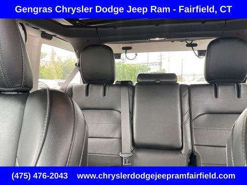 Used 2023 Jeep Wrangler Unlimited Sahara w/ Cold Weather Group AWD/4WD image 57