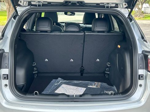 New 2025 Jeep Compass Limited w/ Sun & Sound Group image 29