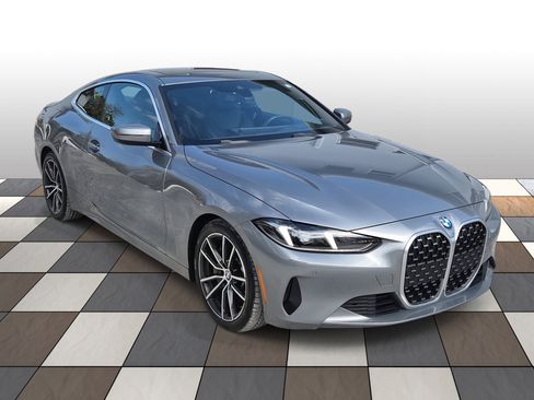 Used 2025 BMW 430i Coupe w/ Premium Package image 3