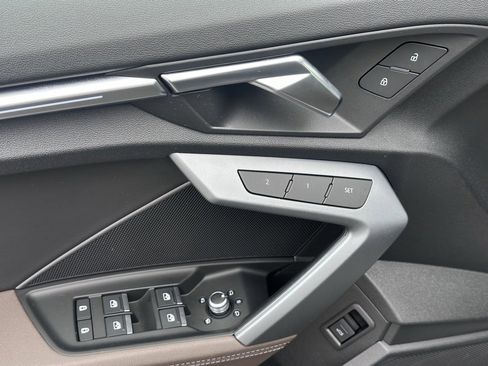 Used 2025 Audi A3 2.0T Premium w/ Convenience Package image 17