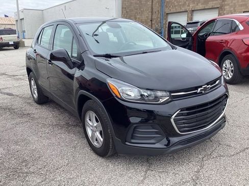 Used 2019 Chevrolet Trax LS FWD image 9