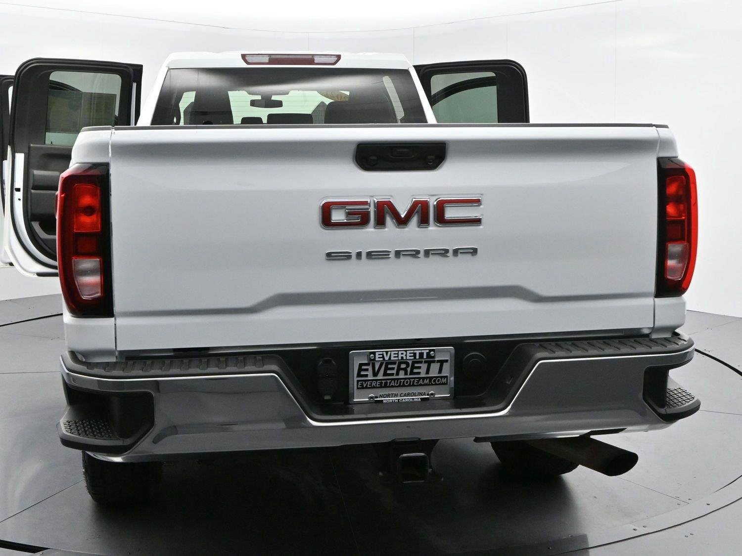 Used 2021 Chevrolet Silverado 2500 W/T w/ WT Convenience Package AWD/4WD image 37