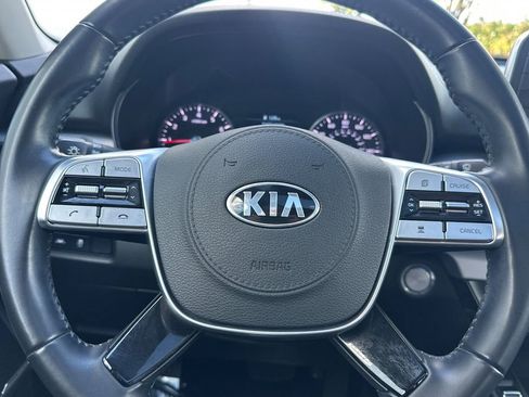 Used 2021 Kia Telluride S image 24