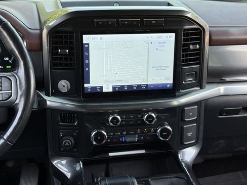 Used 2022 Ford F150 Lariat w/ Equipment Group 502A High AWD/4WD image 18