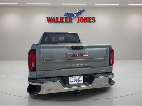 Used 2025 GMC Sierra 1500 SLT AWD/4WD image 6