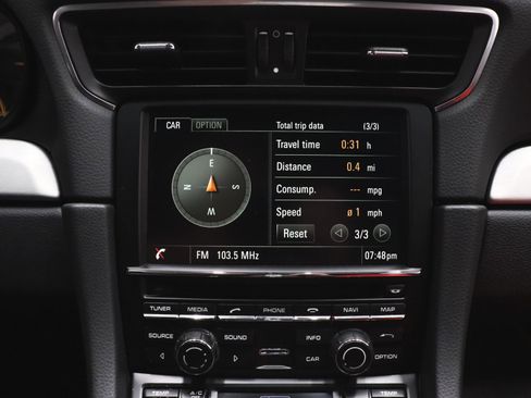 Used 2015 Porsche 911 GT3 image 32