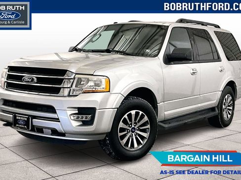 Used 2017 Ford Expedition XLT image 1