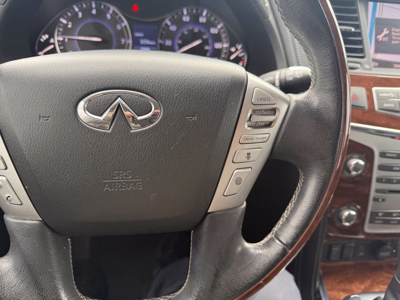 Used 2018 INFINITI QX80 4WD w/ Driver Assistance Package image 20