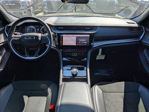 New 2026 Jeep Grand Cherokee Altitude RWD image 16