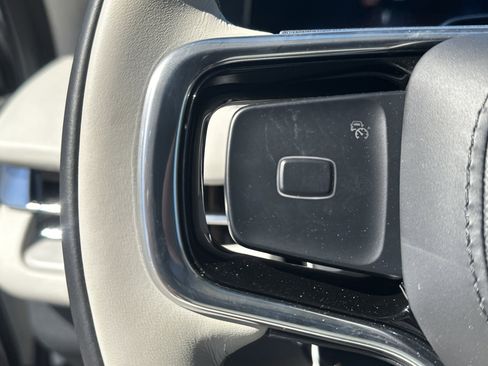 New 2026 Lincoln Navigator Reserve image 26