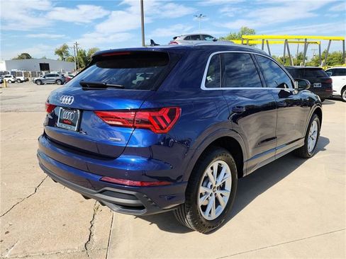 Certified 2025 Audi Q3 2.0T Premium image 7