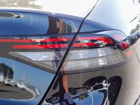 Used 2025 Honda Accord Touring image 7