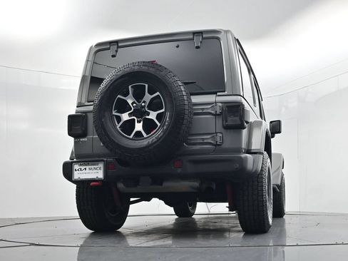 Used 2018 Jeep Wrangler Unlimited Rubicon AWD/4WD image 42