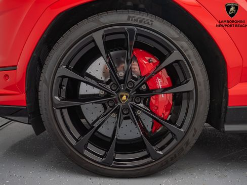 Used 2024 Lamborghini Urus S image 39