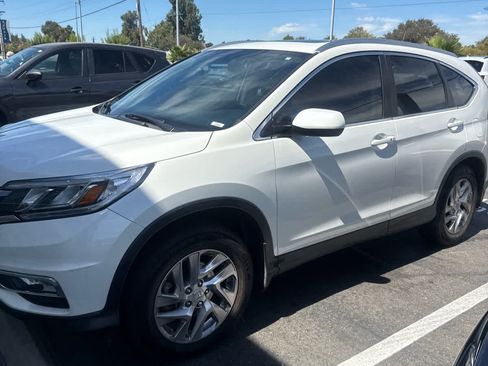 Used 2015 Honda CR-V EX-L image 2