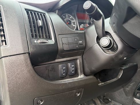 Used 2021 RAM ProMaster 1500 image 22