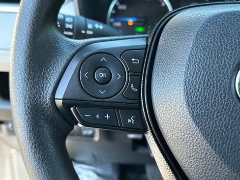 Used 2021 Toyota RAV4 XLE w/ Convenience Package image 26