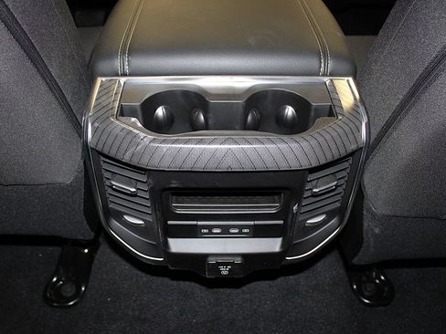 New 2026 RAM 2500 Big Horn AWD/4WD image 38