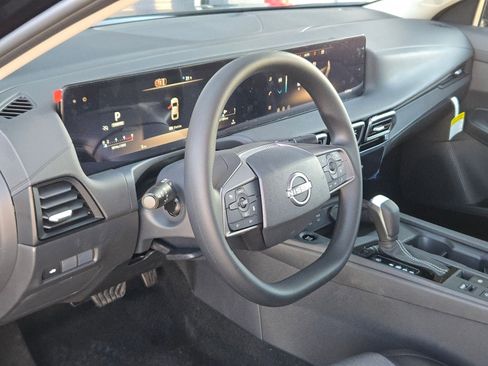 New 2026 Nissan Sentra SV w/ Floor Mat Package FWD image 10