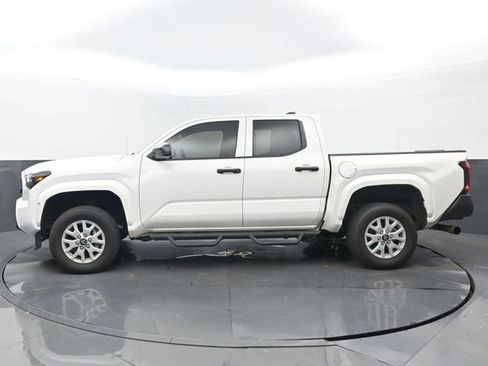 Used 2026 Toyota Tacoma SR w/ SR Upgrade Package AWD/4WD image 21
